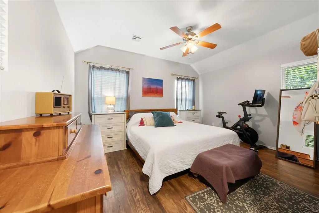 Photo 31 — 1632 NW 11th Street, Oklahoma City, OK 73106