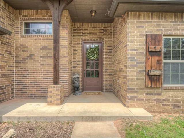 Photo 6 — 22422 Flying Hawk Trail, Luther, OK 73054