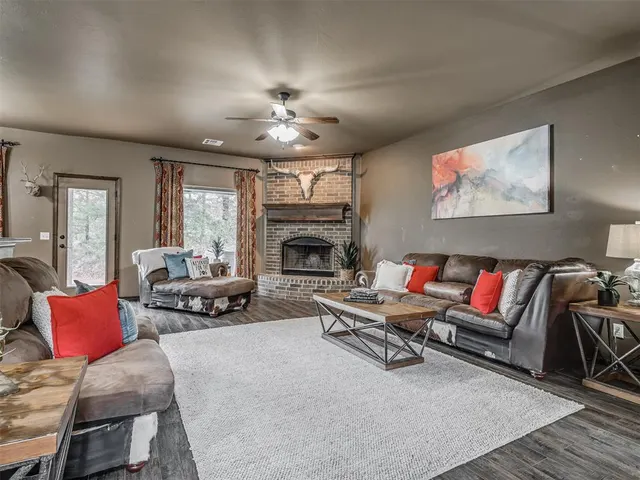 Photo 5 — 22422 Flying Hawk Trail, Luther, OK 73054