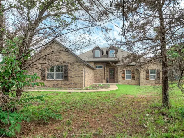 Photo 3 — 22422 Flying Hawk Trail, Luther, OK 73054