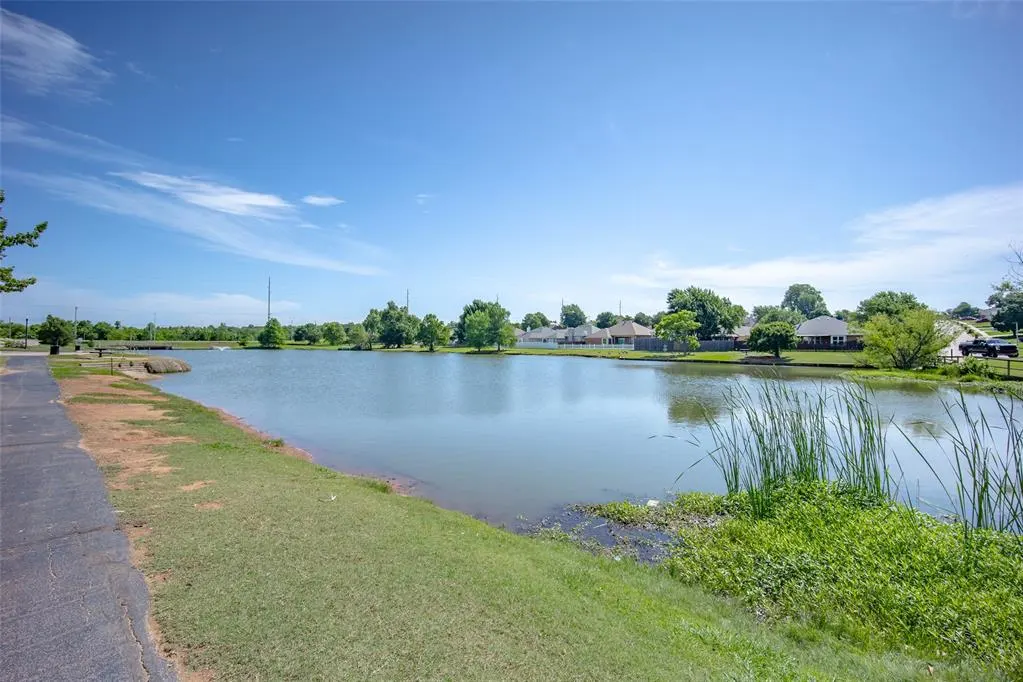 Photo 32 — 2024 Lakeside Drive, Midwest City, OK 73130