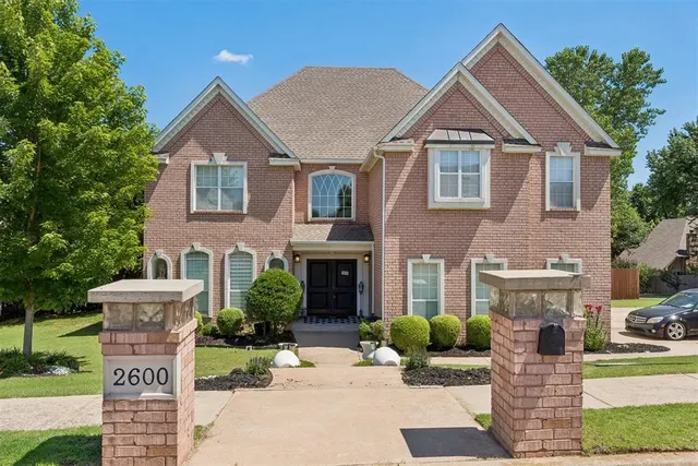 Front exterior — 2600 Grand National Drive, Edmond, OK 73034