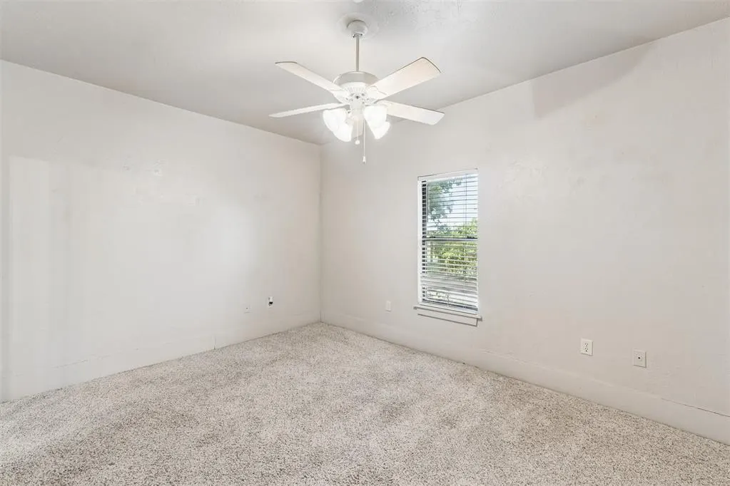 Photo 26 — 829 E Frank Street, Norman, OK 73071