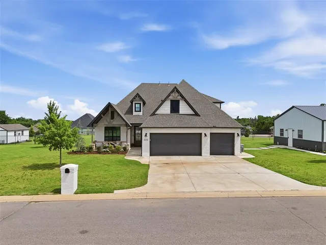 Photo 3 — 14170 Fox Lair Lane, Edmond, OK 73025