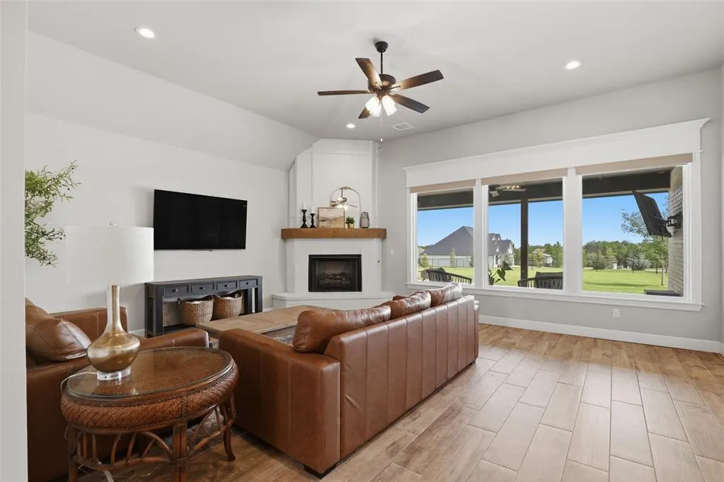 Photo 7 — 14170 Fox Lair Lane, Edmond, OK 73025