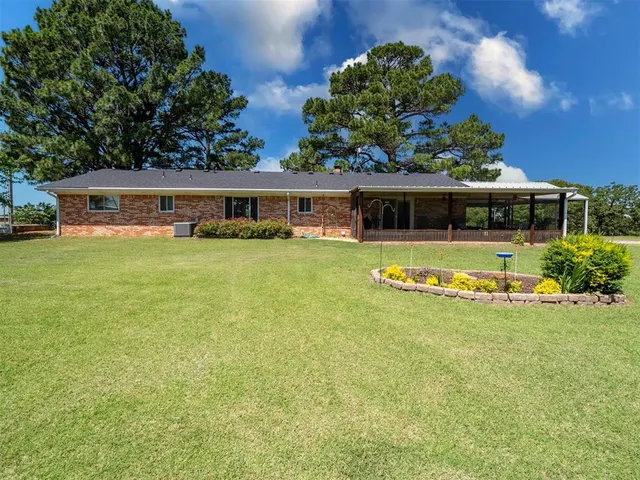 Photo 4 — 9613 S Highway 99, Prague, OK 74864