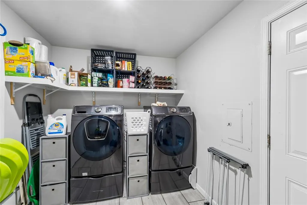 Photo 27 — 631 SW 3rd Street, Moore, OK 73160
