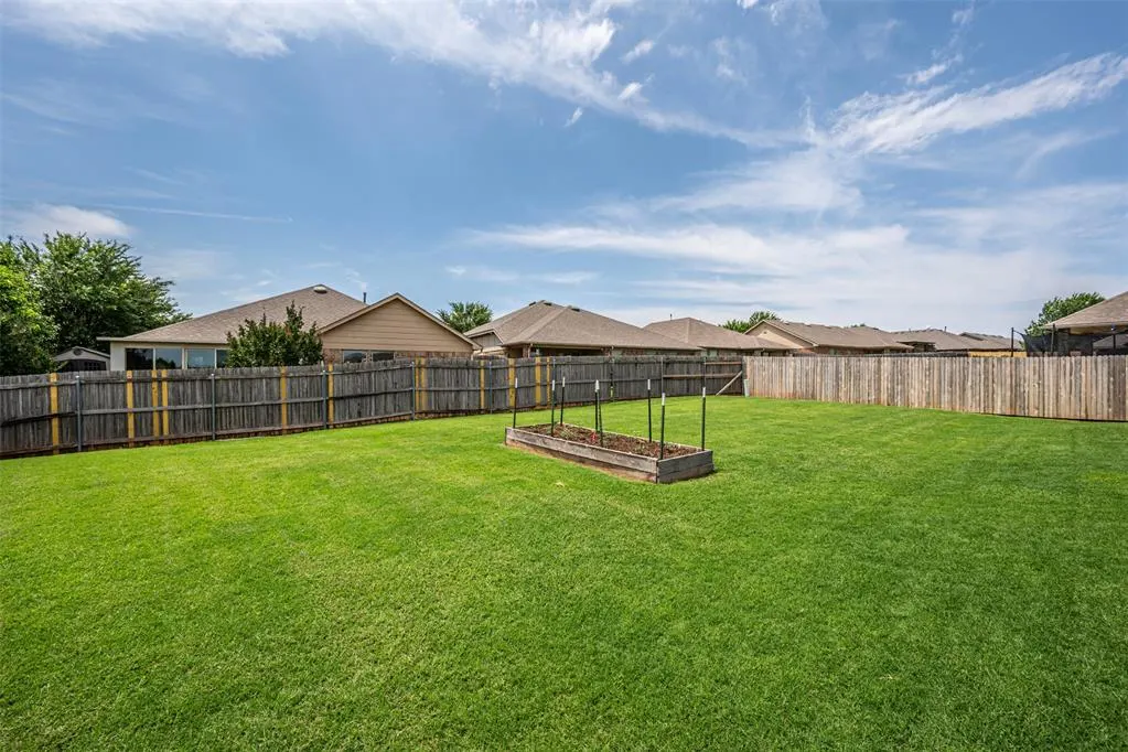 Photo 17 — 11428 NW 132nd Terrace, Piedmont, OK 73078