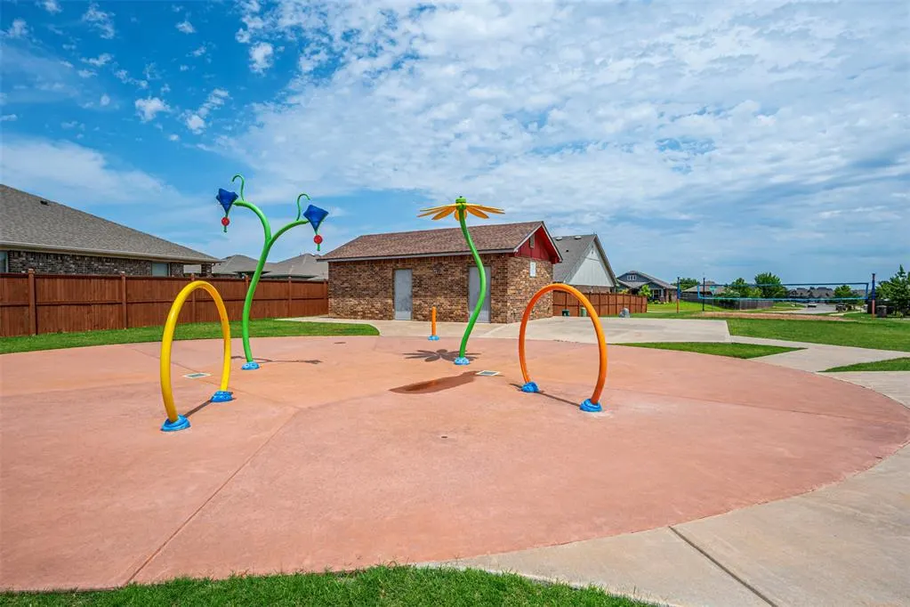Photo 19 — 11428 NW 132nd Terrace, Piedmont, OK 73078