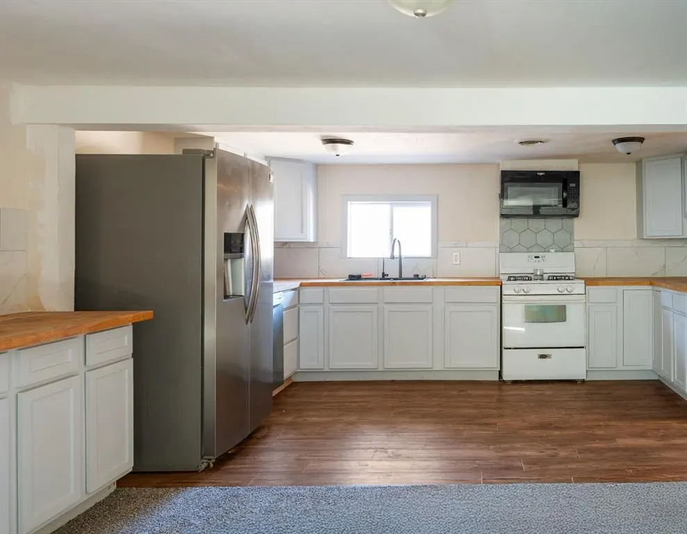 Photo 9 — 520 S Friendly Road, Oklahoma City, OK 73130