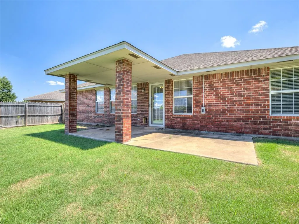 Photo 42 — 1600 Hazelwood Drive, Norman, OK 73071