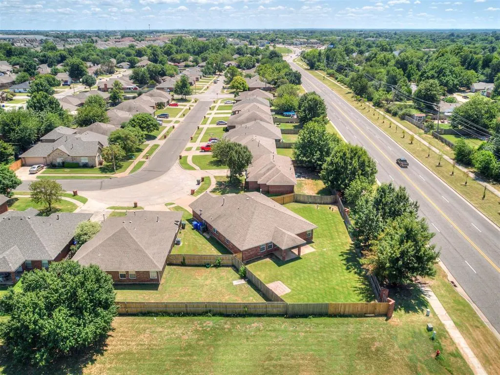 Photo 49 — 1600 Hazelwood Drive, Norman, OK 73071