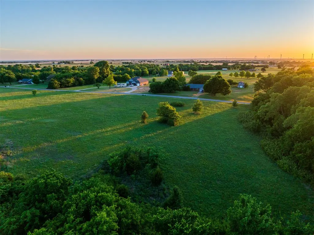 Photo 10 — 1 County St 2927 Street, Tuttle, OK 73089