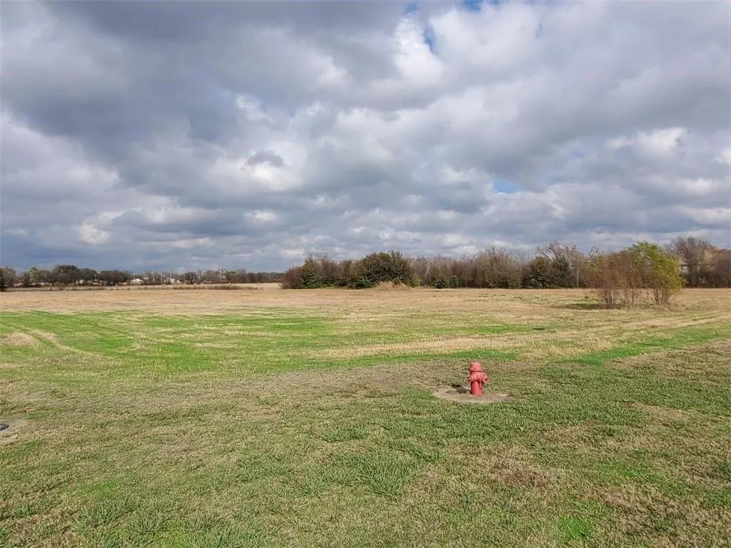 Photo 15 — 210 E Date Street, Okemah, OK 74859
