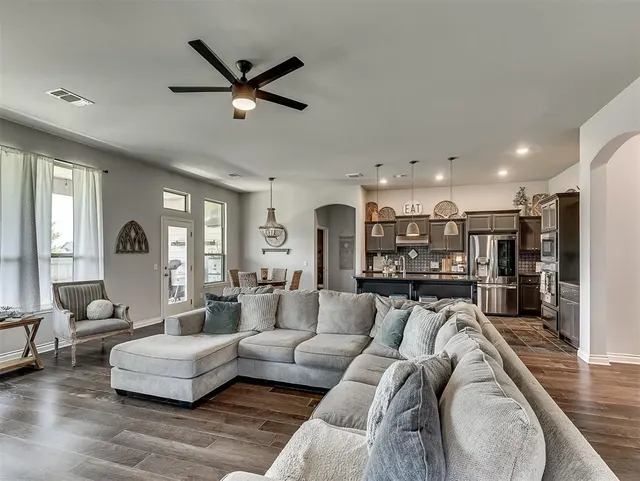 Photo 7 — 1640 SW 159th Street, Oklahoma City, OK 73170