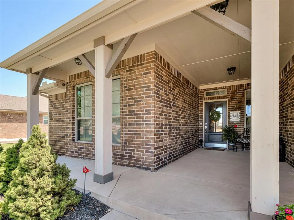 Photo 3 — 1640 SW 159th Street, Oklahoma City, OK 73170