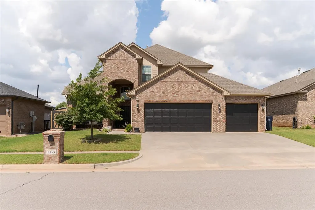 Front exterior — 3609 Sadie Drive, Yukon, OK 73099