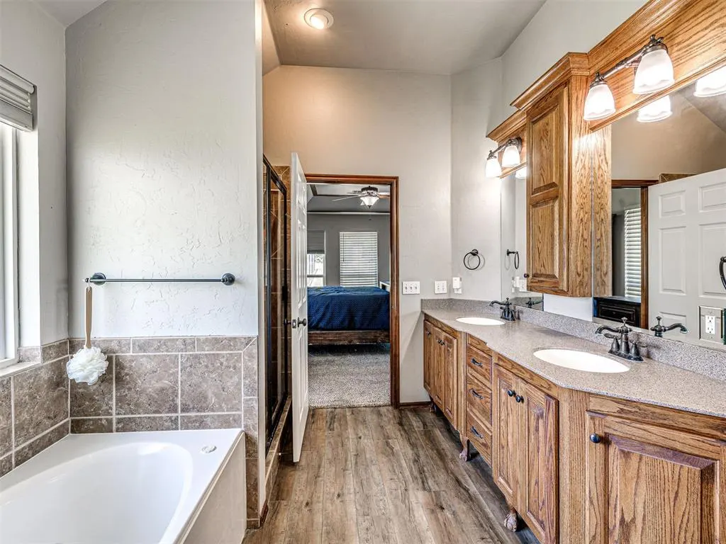 Photo 30 — 1113 Cedar Crossing, Choctaw, OK 73020