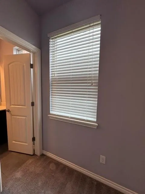 Photo 10 — 541 S Fretz Avenue, Edmond, OK 73003