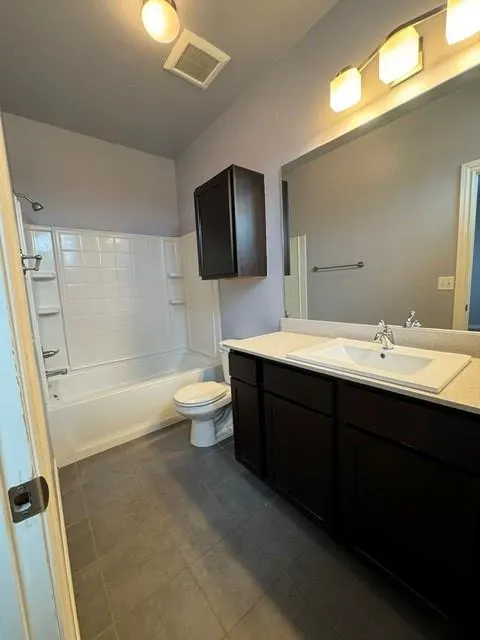 Photo 14 — 541 S Fretz Avenue, Edmond, OK 73003