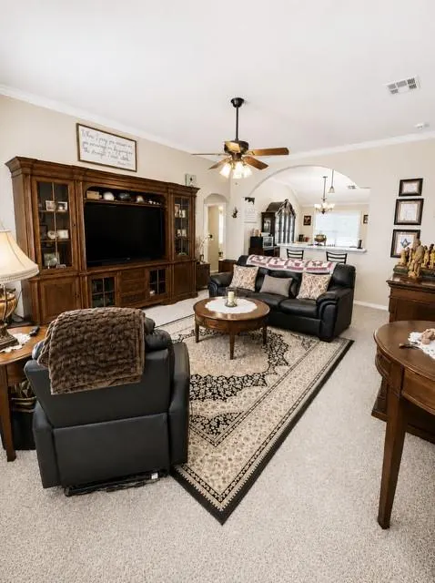 Photo 6 — 8213 Woodbend Drive, Oklahoma City, OK 73135