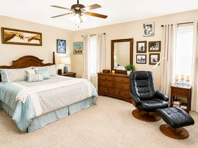 Photo 13 — 8213 Woodbend Drive, Oklahoma City, OK 73135