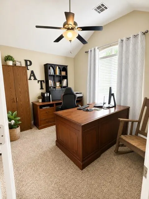 Photo 16 — 8213 Woodbend Drive, Oklahoma City, OK 73135