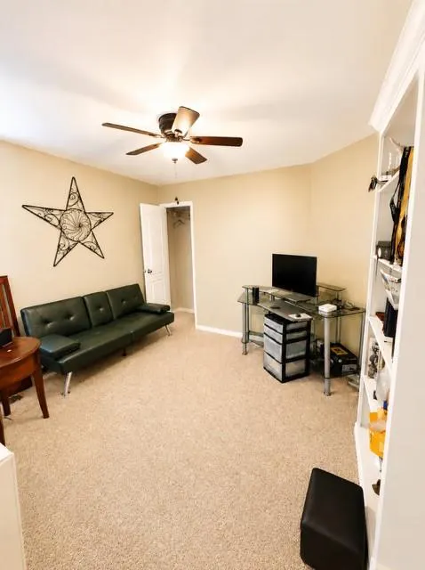 Photo 18 — 8213 Woodbend Drive, Oklahoma City, OK 73135