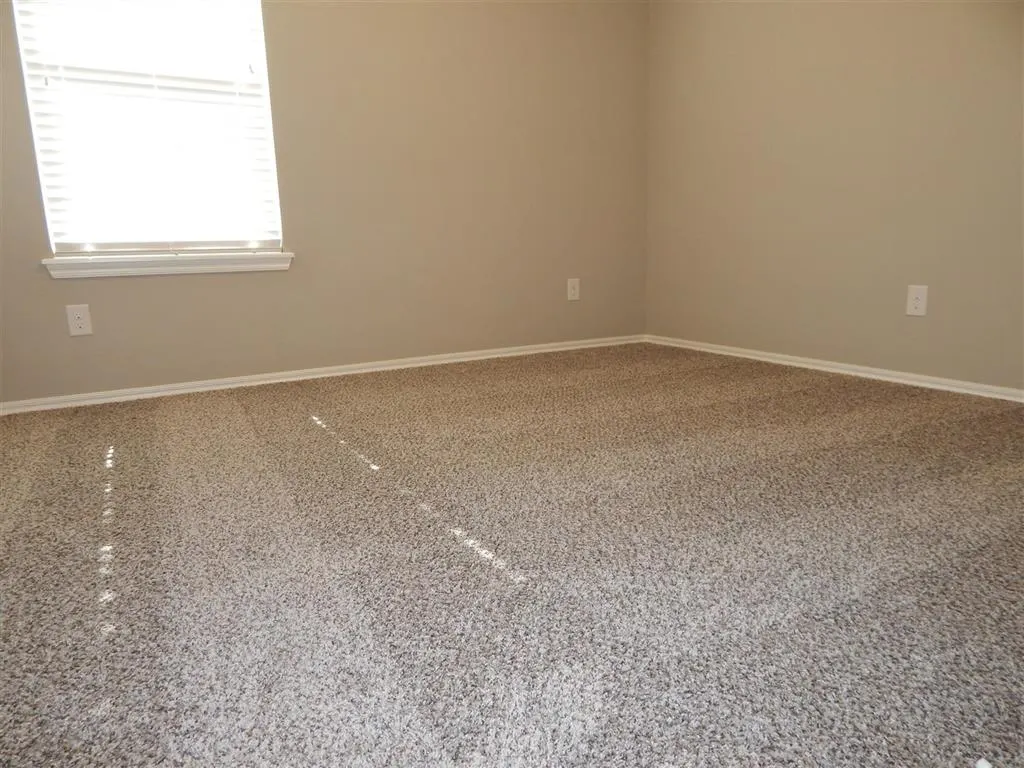Photo 8 — 15512 Caney Drive, Edmond, OK 73013