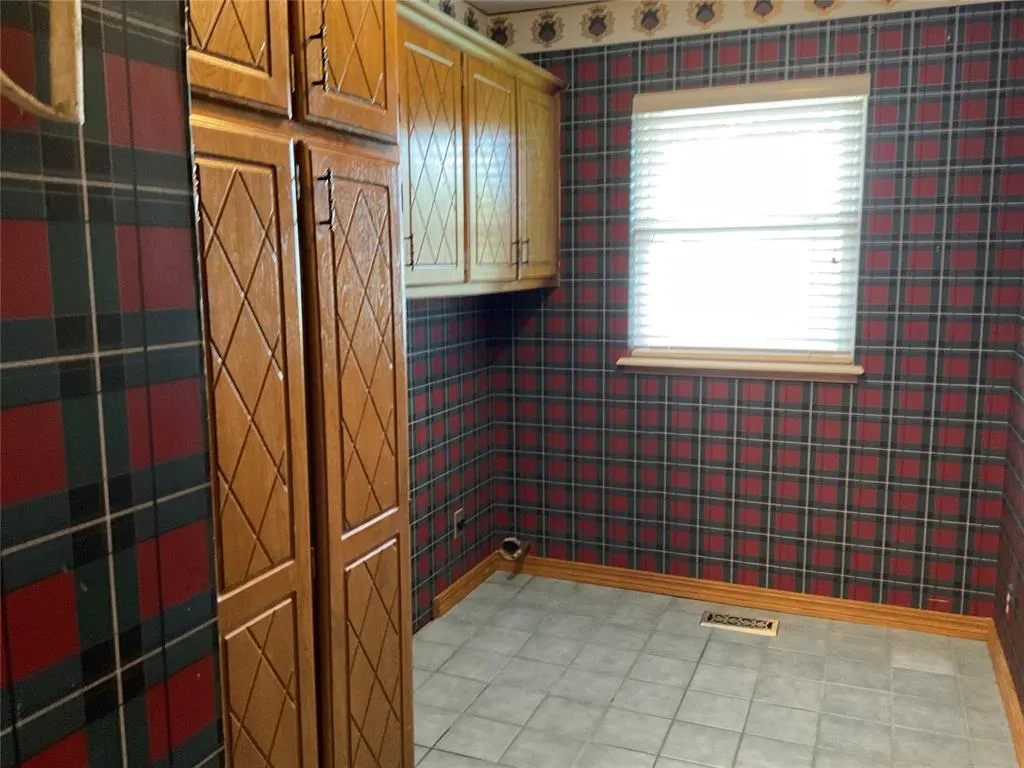 Photo 14 — 1005 Kathys Place, Elk City, OK 73644
