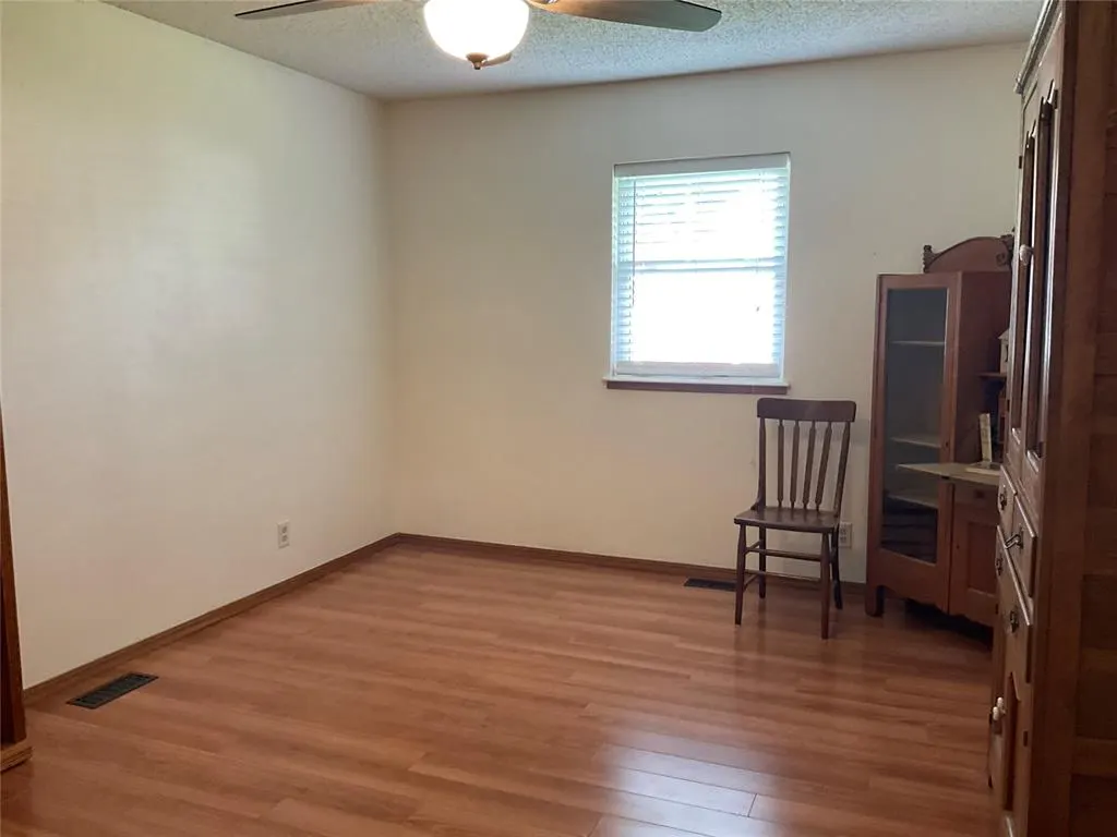 Photo 20 — 1005 Kathys Place, Elk City, OK 73644