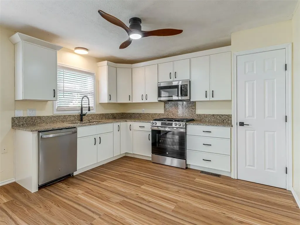 Photo 10 — 1151 NW 92nd Street, Oklahoma City, OK 73114