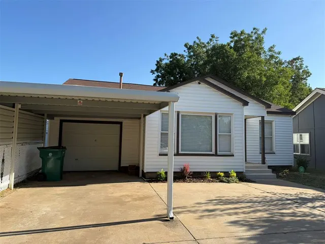 Photo 2 — 1151 NW 92nd Street, Oklahoma City, OK 73114