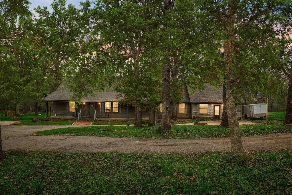 Photo 3 — 1600 E Covell Road, Edmond, OK 73034