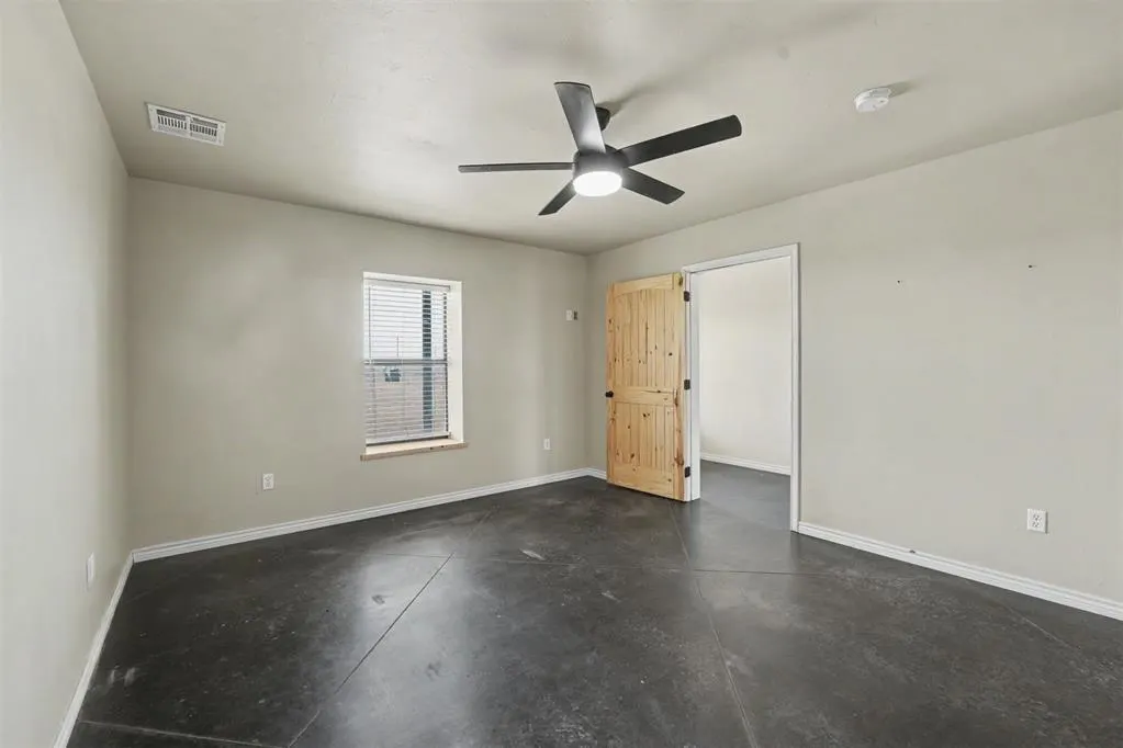 Photo 11 — 16349 S County Road 197, Olustee, OK 73560