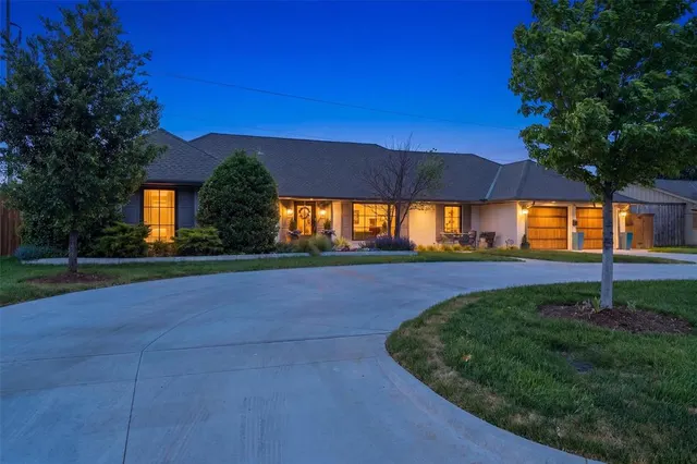 Front exterior — 8601 Lakehurst Drive, Oklahoma City, OK 73120