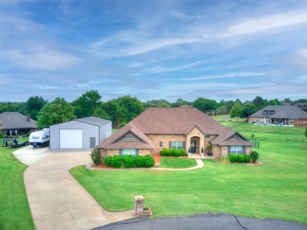 Photo 2 — 1164 Stone Point Circle, Edmond, OK 73034