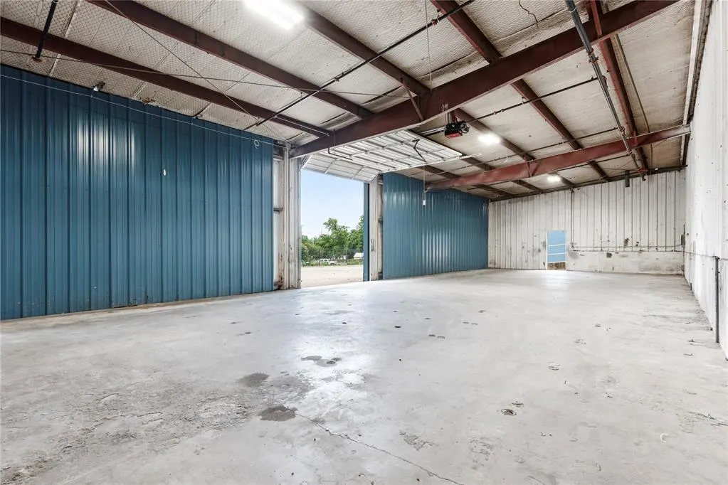 Photo 31 — 1511 W Broadway Street, Ardmore, OK 73401