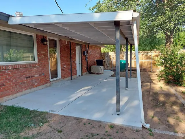 Photo 7 — 7616 NW 15th Street, Oklahoma City, OK 73127