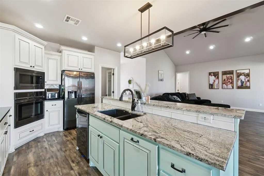 Photo 9 — 11564 Carefree Lane, Shawnee, OK 74804
