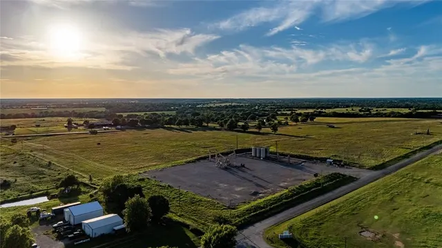 Photo 6 — 16965 Horse Avenue, Purcell, OK 73080