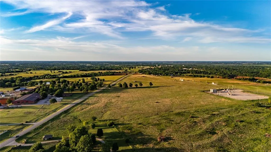 Photo 8 — 16965 Horse Avenue, Purcell, OK 73080