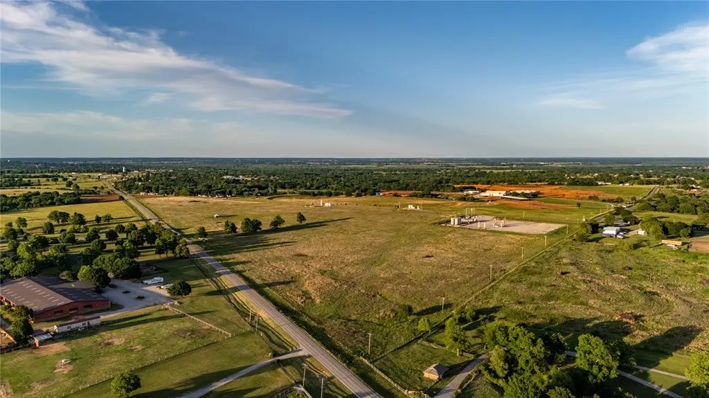 Photo 9 — 16965 Horse Avenue, Purcell, OK 73080