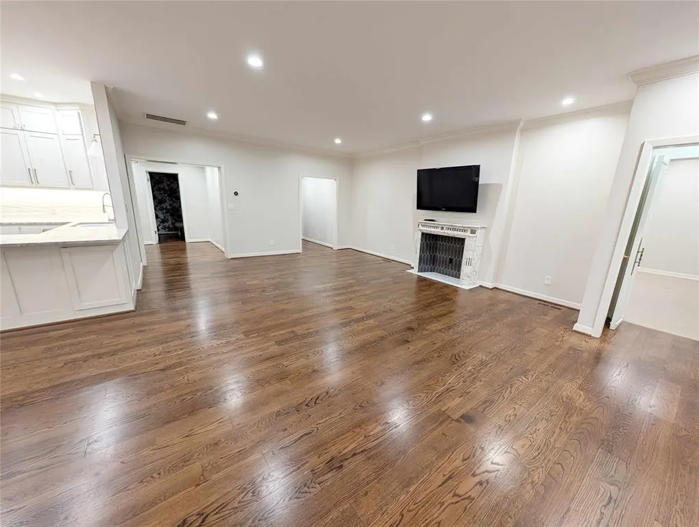 Photo 3 — 1114 Sherwood Lane B1, Oklahoma City, OK 73116