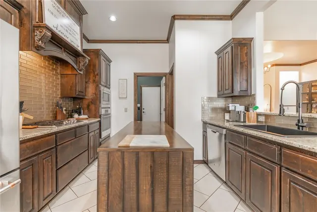 Photo 7 — 2417 Twister Trail, Edmond, OK 73034