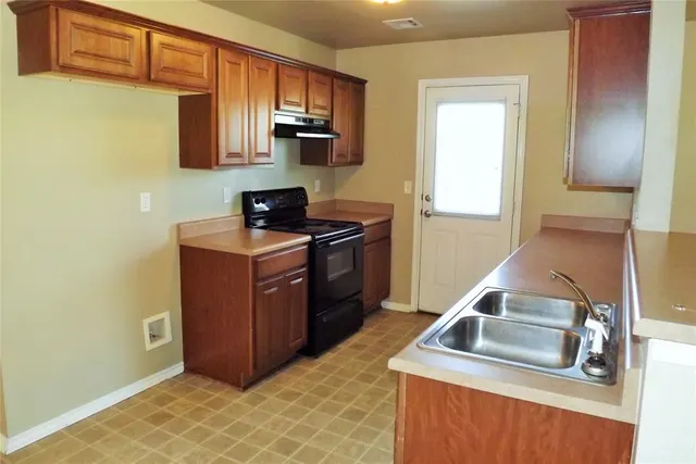 Photo 4 — 4500 SE 77th Street, Oklahoma City, OK 73135