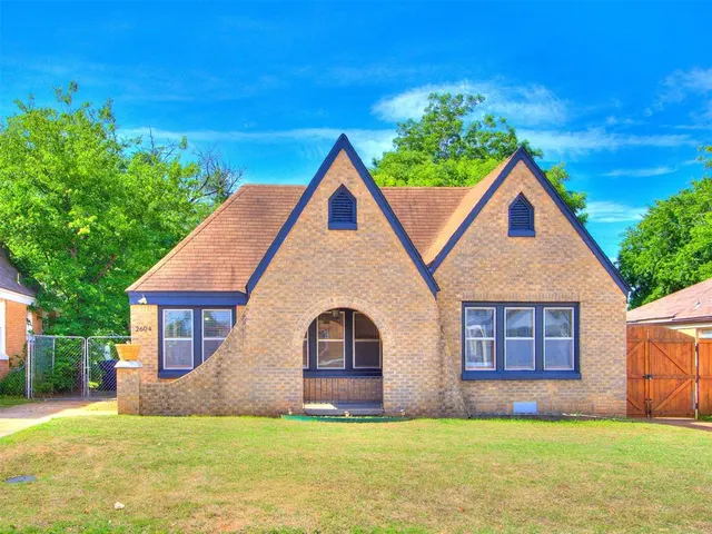 Front exterior — 2604 NW 24th Street, Oklahoma City, OK 73107