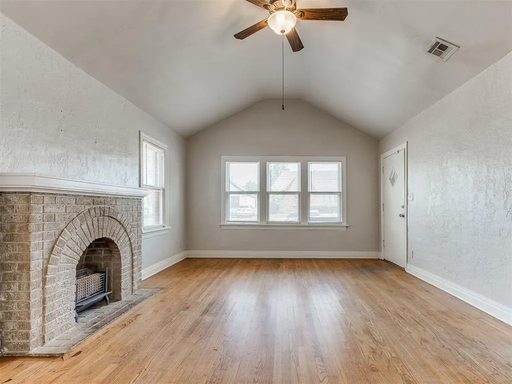Photo 5 — 2604 NW 24th Street, Oklahoma City, OK 73107