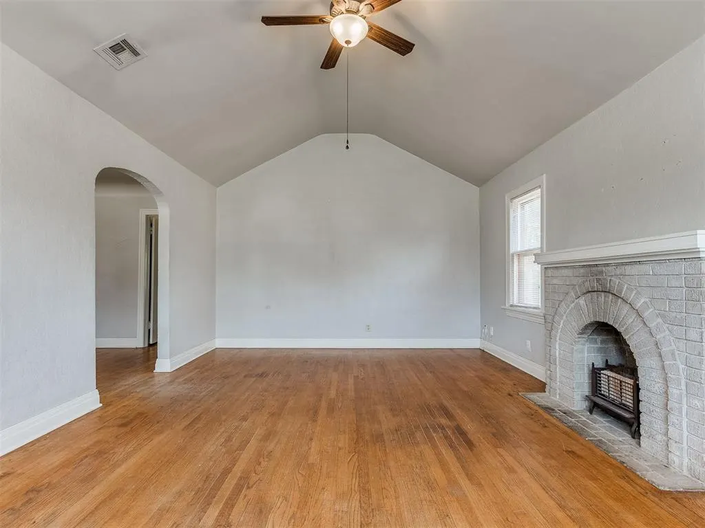 Photo 6 — 2604 NW 24th Street, Oklahoma City, OK 73107