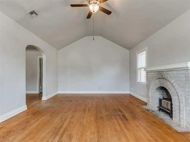 Photo 6 — 2604 NW 24th Street, Oklahoma City, OK 73107